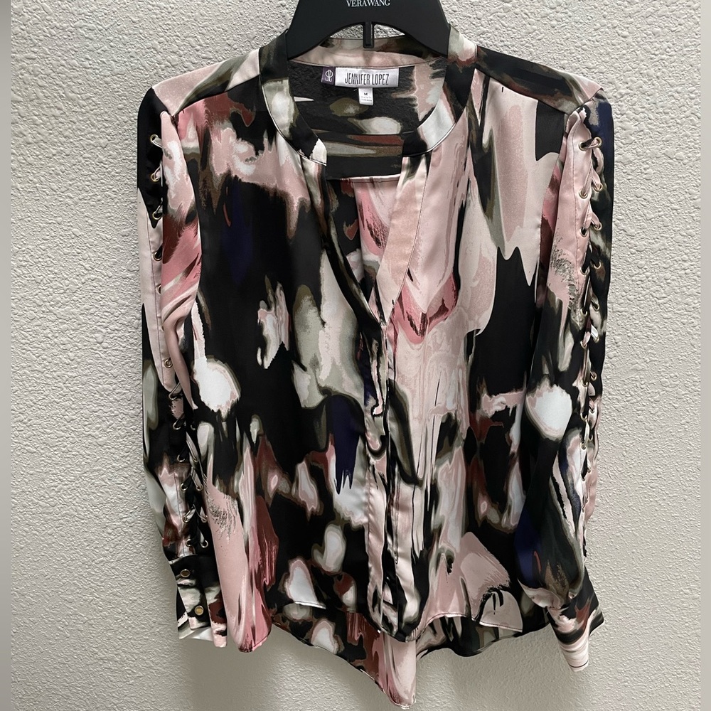 Jennifer Lopez Women's Blouse - Size M - Color: Multicolored - EUC